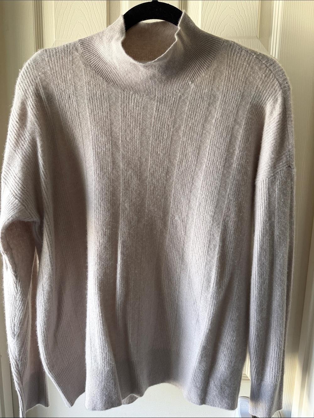 NWT Club Monaco Cashmere Sweater